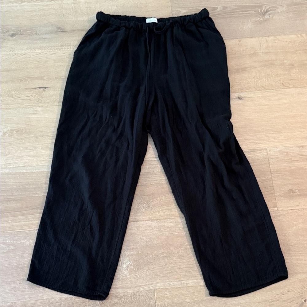 Little Moon Black Relaxed Elastic-Waist Gauze Joggers